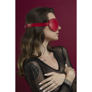 Маска на очі з заклепками Feral Feelings - Blindfold Mask, натуральна шкіра, червона
