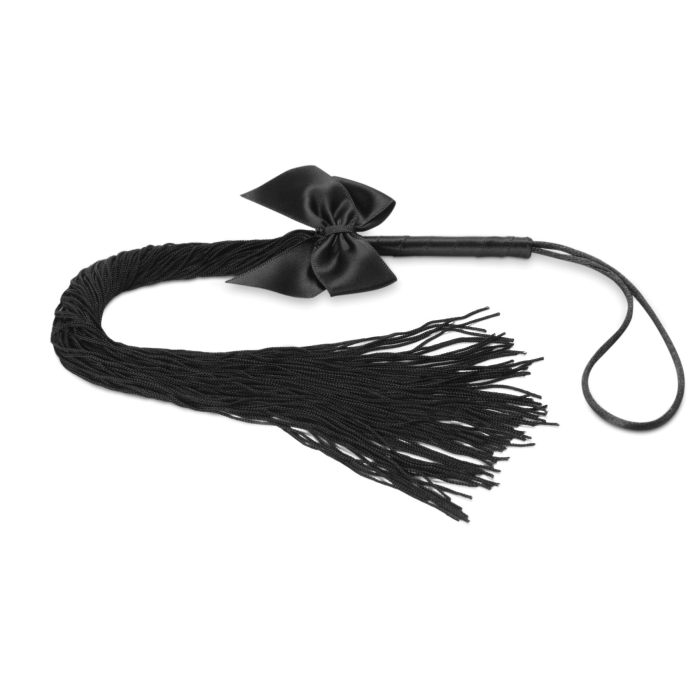 Батіг Bijoux Indiscrets - Lilly - Fringe whip прикрашений шнуром і бантиком, в подарунковій упаковці