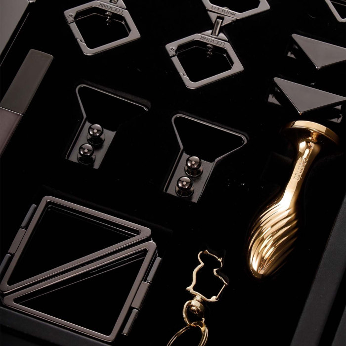 БДСМ-набір LOCKINK All-in-1 BDSM Play Kit, чорний, ремені, маска, кляпи, анальні пробки, свічки