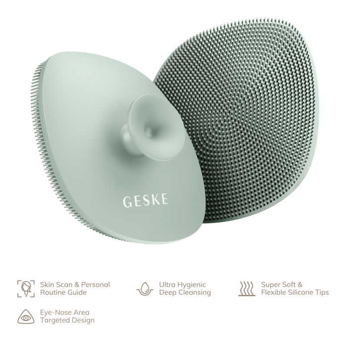 Щітка для обличчя GESKE Facial Brush 4в1 з тримачем green
