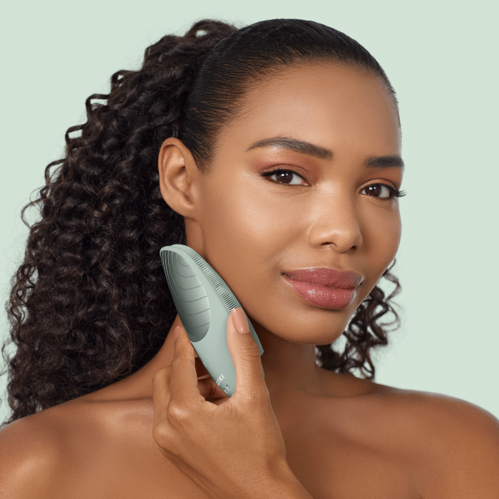 Електронна звукова термо щітка для обличчя GESKE Sonic Thermo Facial Brush 6в1 green