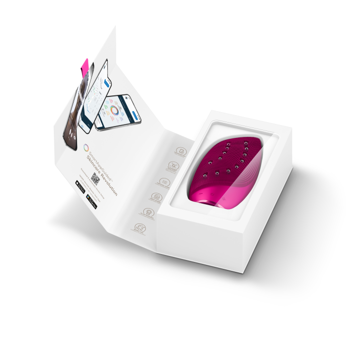 Очищувальна щітка для обличчя GESKE Sonic Thermo Facial Brush&Face-Lifter 8в1 magenta