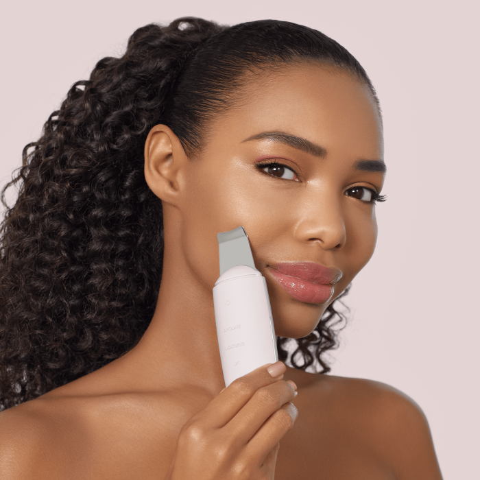 Мікрострумовий скрабер для шкіри та усунення чорних точок GESKE MicroCurrent Skin Scrubber&Blackhead Remover 9в1 starlight