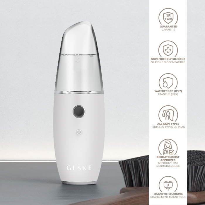 Зволожувач для шкіри обличчя GESKE Facial Hydration Refresher 4 in 1 white