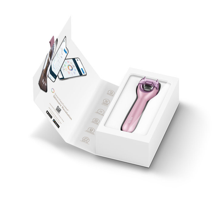 Електронний ролер для обличчя з мікроголками GESKE MicroNeedle Face Roller 9в1 pink