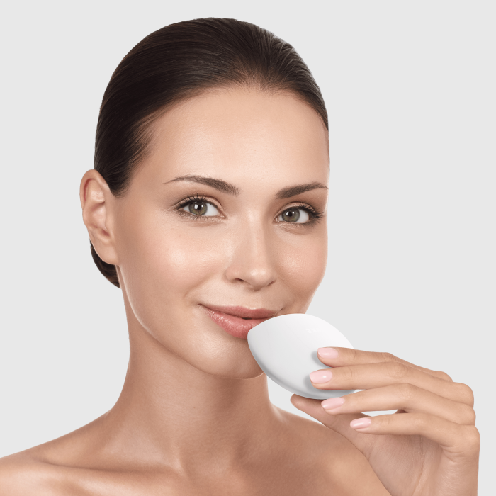 Пристрій для збільшення обʼєму губ GESKE Lip Volumizer&Booster 4в1 Big white