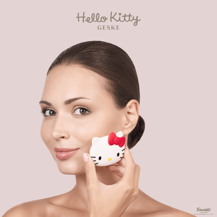 Щітка для обличчя GESKE Facial Brush 3в1 by Hello Kitty