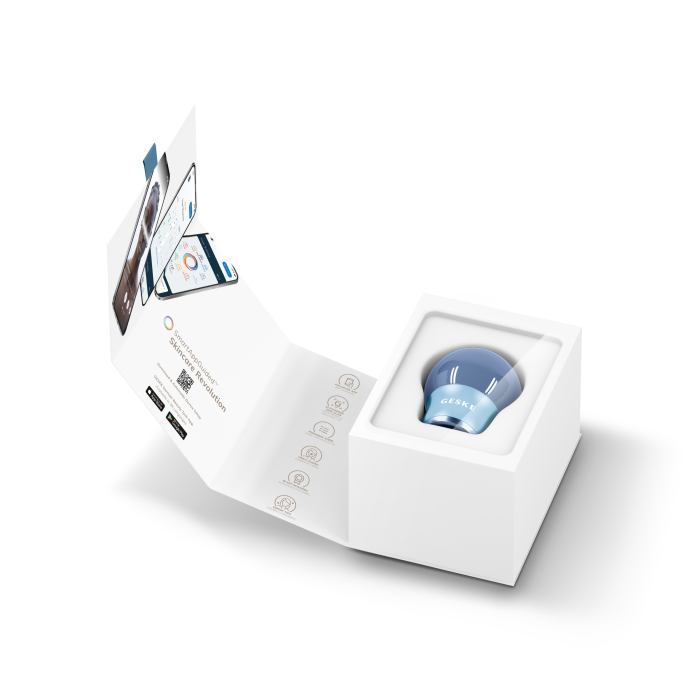 Масажер для обличчя і тіла GESKE Cool&Warm Face and Body Massager 7в1 aquamarine