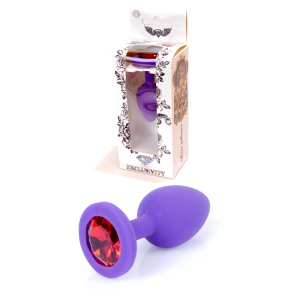 Анальна пробка BOSS SERIES Jewellery з червоним каменем, фіолетова