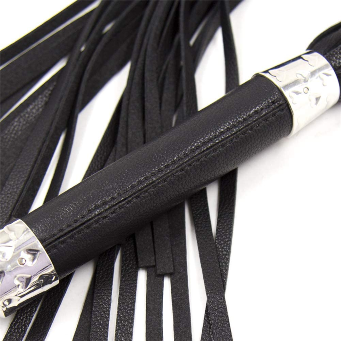 Флогер з серцем DS Fetish Flogger M black with heart metal