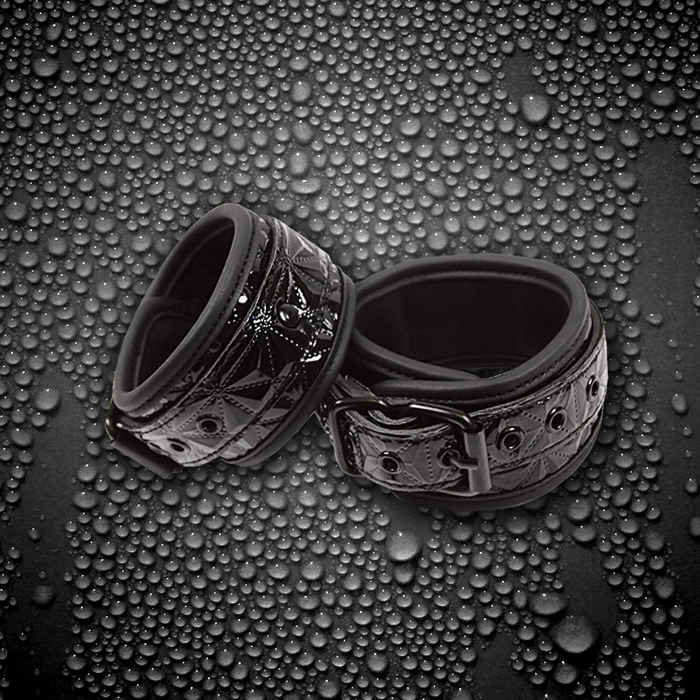 Наручники NS Novelties Wrist Cuffs, чорний