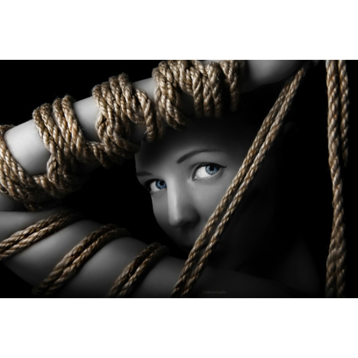 Мотузка для бондажу Chisa BEHAVE LUXURY FETISH з бавовни, чорна