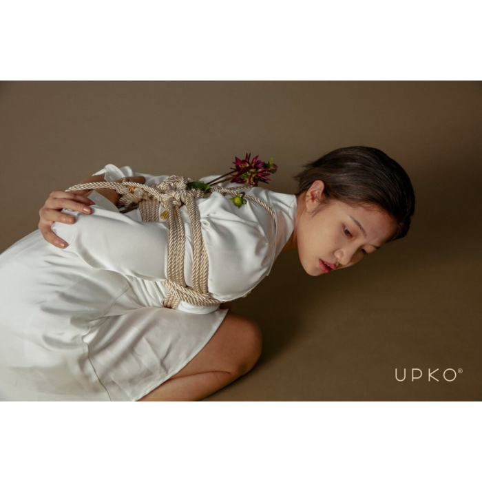 Мотузка для бондажу преміальна UPKO Restraint Bondage Vope червона, 10 м