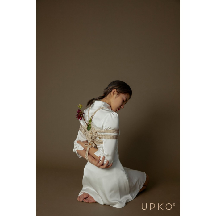 Мотузка для бондажу UPKO Restraint Bondage Rope, чорна, 10 м