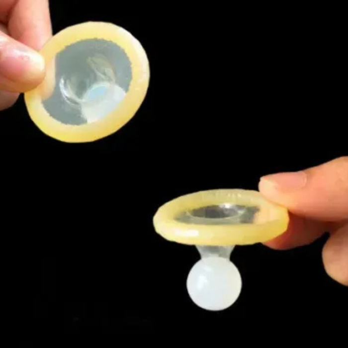 Презерватив OLO з вусиками + кулька "Fairy deer Spiny condom" (у комплекті 1 презератив + 1 кулька)