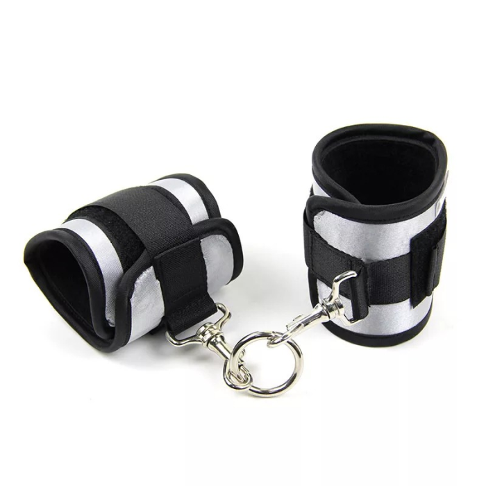 Набір БДСМ Roomfun Bedroom Restraint Kit фіксатори, батіг, кляп, маска, чорний-сірий