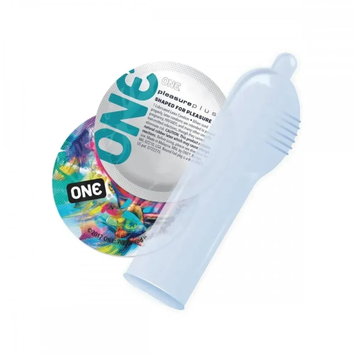 Презерватив латексний One Pleasure Plus із внутрішніми ребрами, 1 шт.