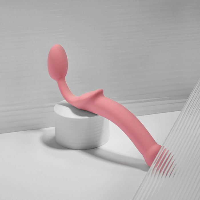 Безремінний страпон Strap-On-Me Rose M, повністю регульований, діаметр 3,3 см