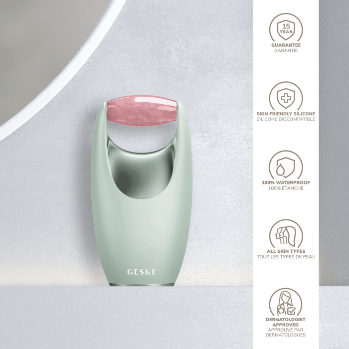 Ролер-масажер для обличчя з рожевим кварцом GESKE SmartAppGuided Rose Quartz Roller 5in1 green